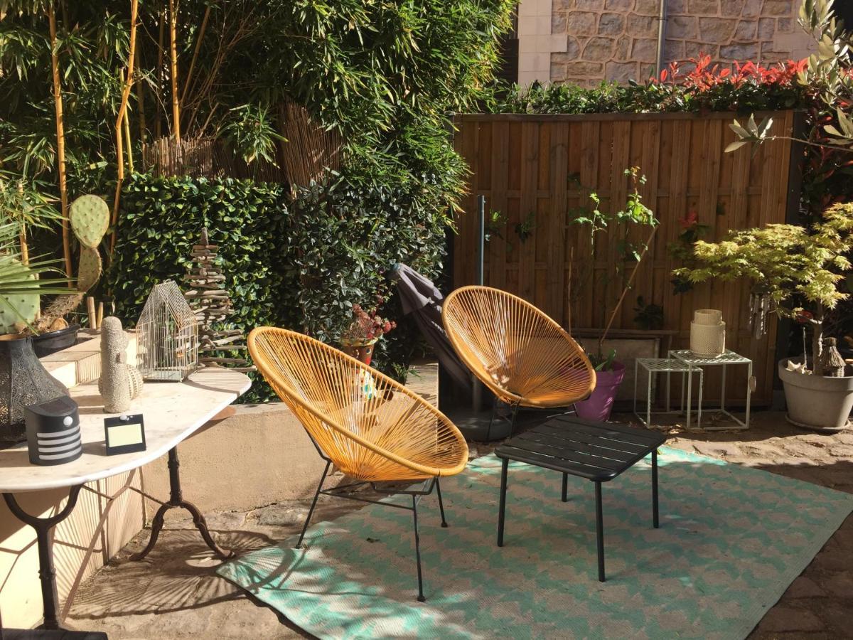Apartamento Manege Godillot Hyères Exterior foto